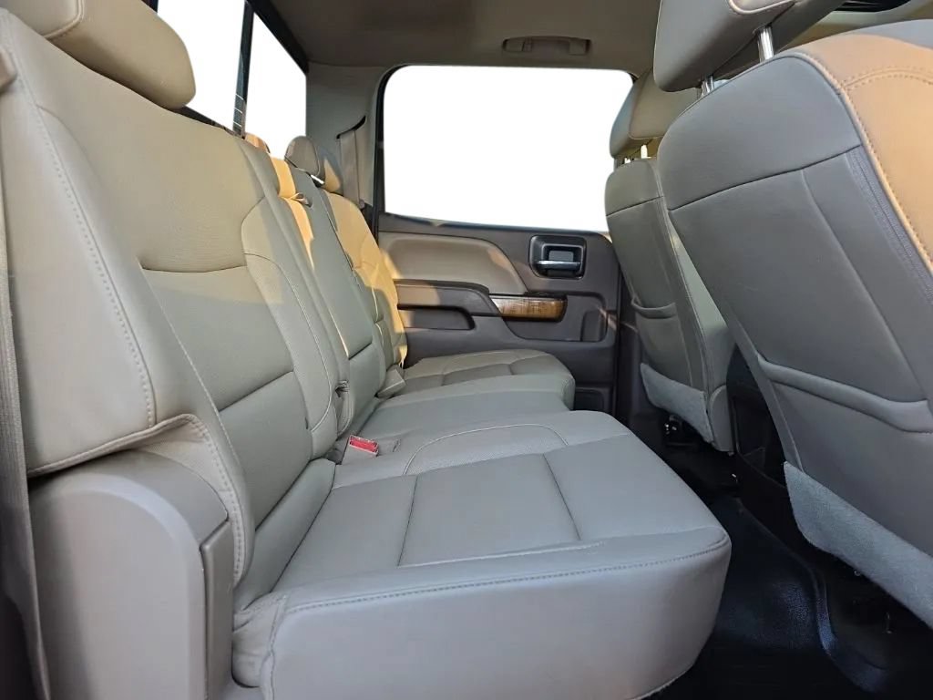 Used 2016 GMC Sierra 2500 SLT w/ Duramax Plus Package AWD/4WD image 15