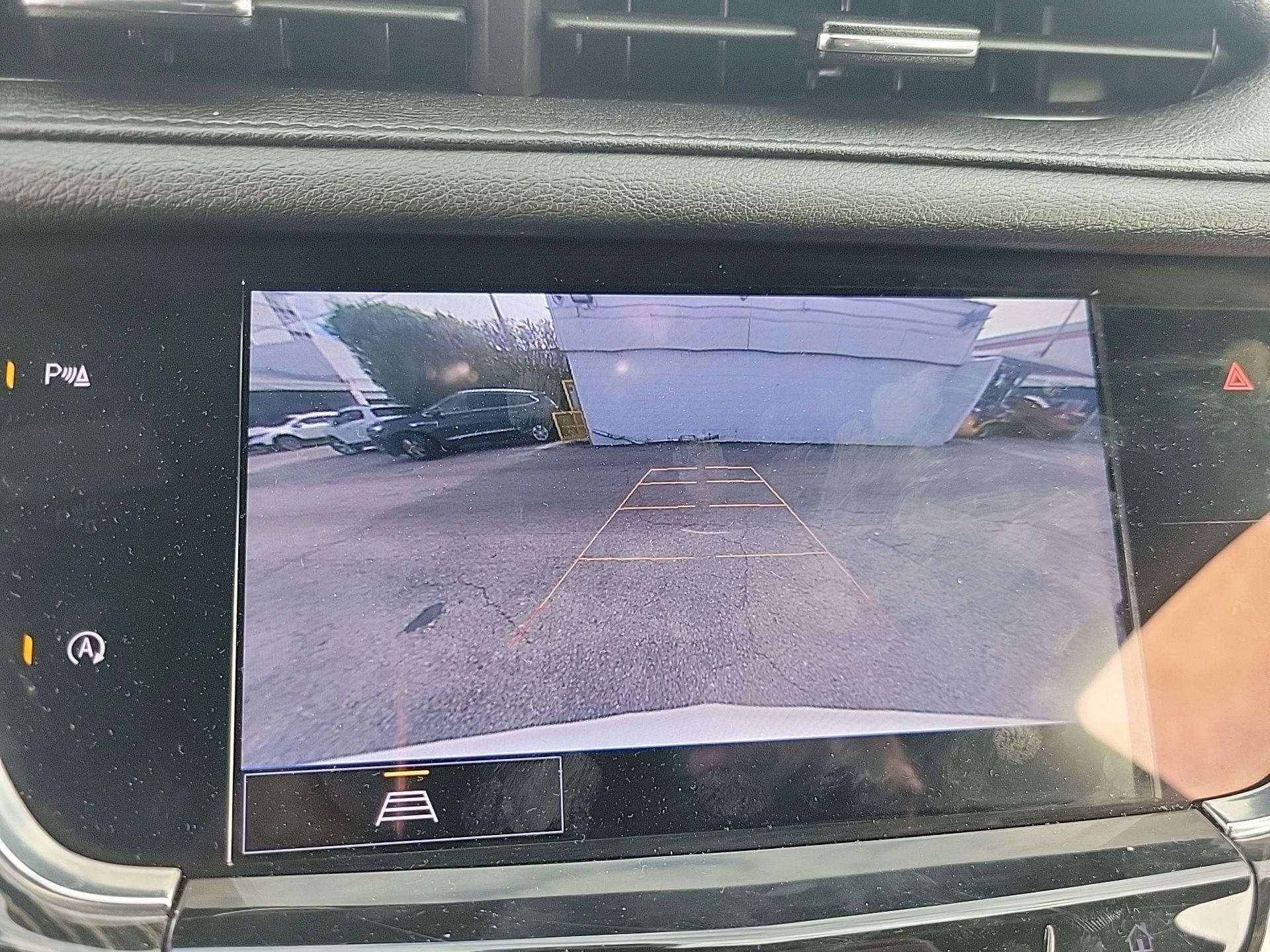 Used 2022 Cadillac XT6 Premium Luxury image 36