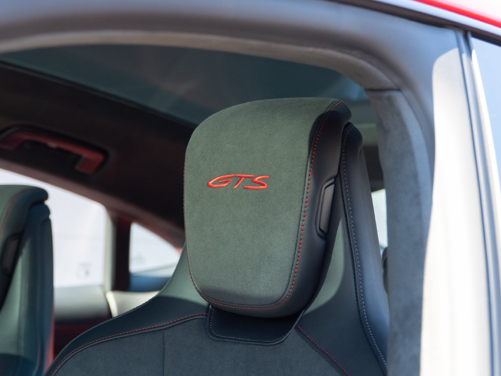 New 2026 Porsche Taycan GTS AWD/4WD image 20