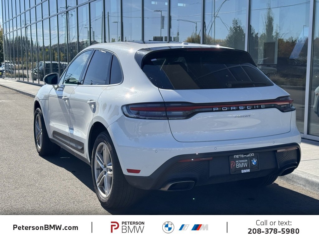 Used 2024 Porsche Macan image 4