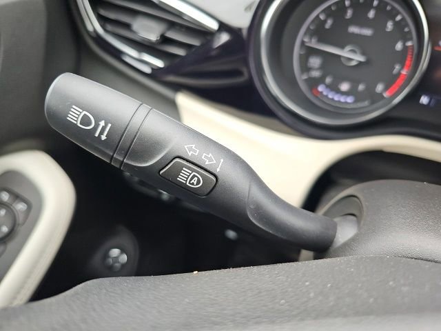 Used 2020 Buick Encore GX Select w/ Experience Buick Package image 44