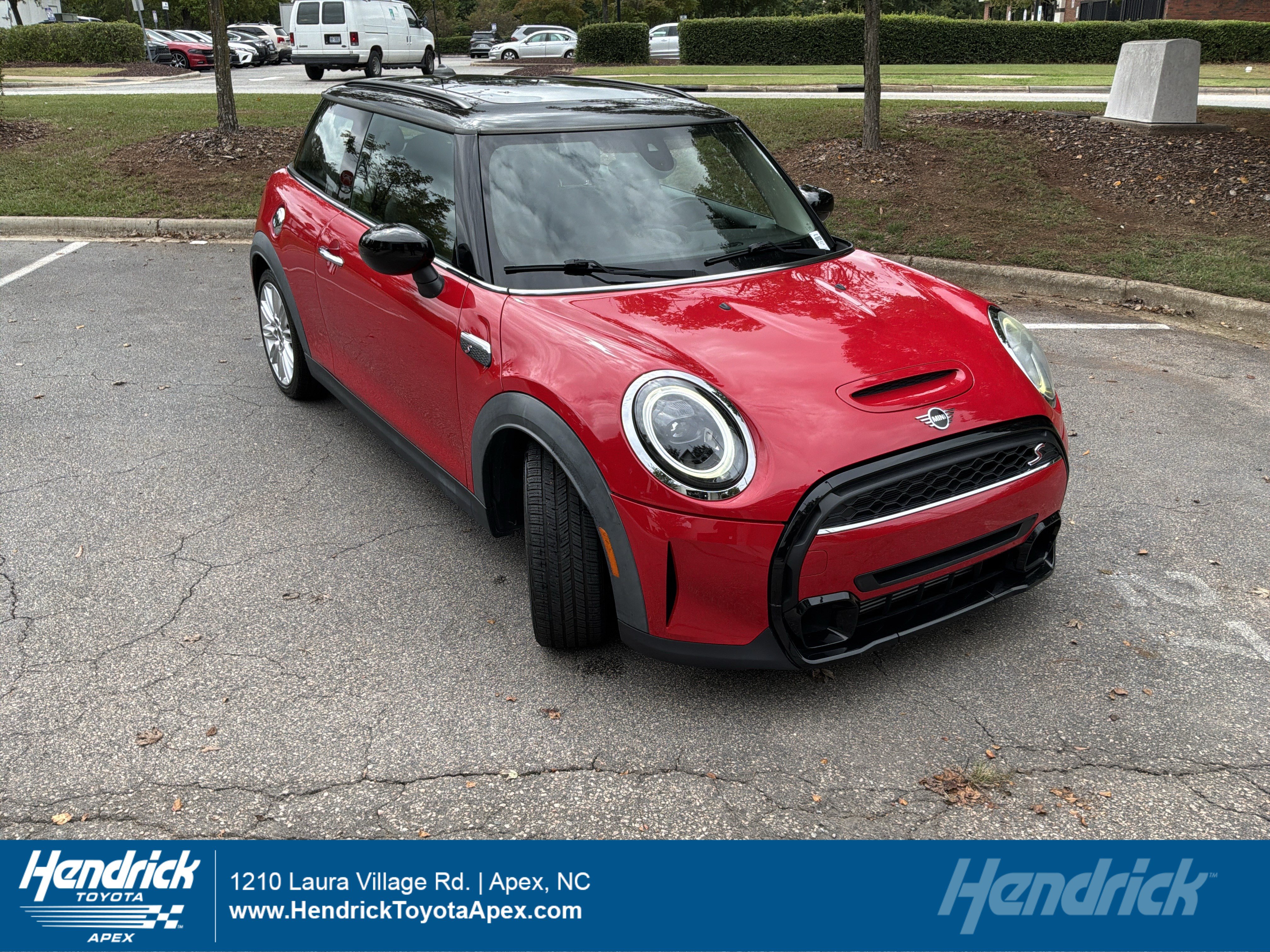 Used 2022 MINI Cooper S w/ Premium Package FWD image 1