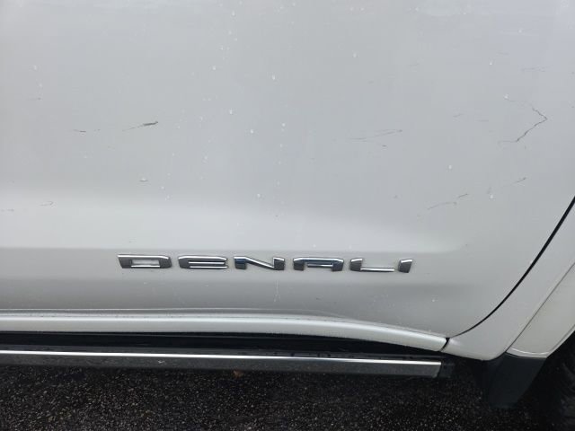 Used 2023 GMC Sierra 1500 Denali w/ Denali Reserve Package image 8