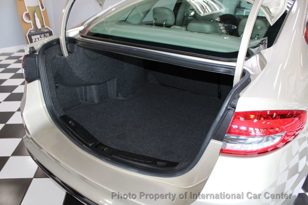 Used 2017 Ford Fusion SE image 23