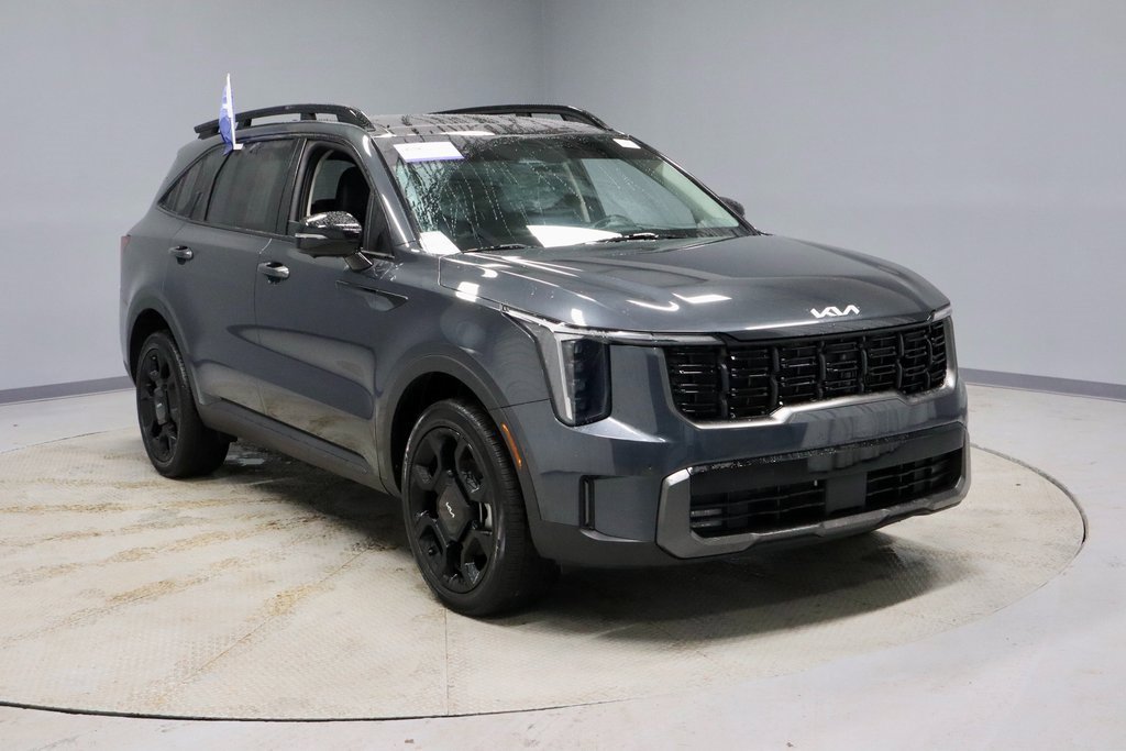 Used 2024 Kia Sorento SX
