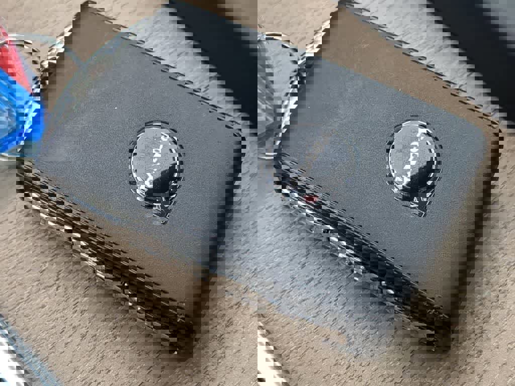 Used 2026 Volvo XC60 B5 Plus w/ Protection Package Premier image 32