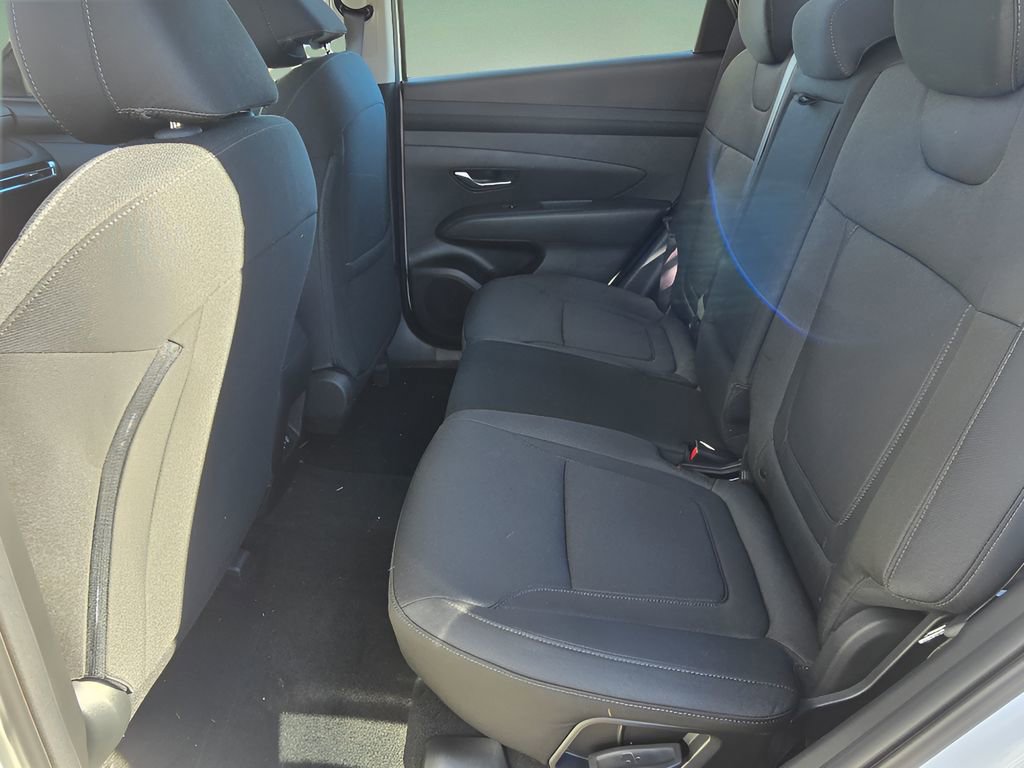 New 2026 Hyundai Tucson SE image 14