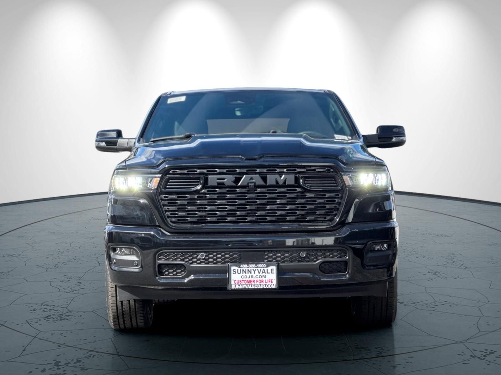 New 2026 RAM 1500 Big Horn w/ Night Edition AWD/4WD image 9