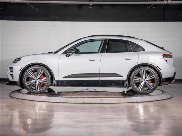 Certified 2024 Porsche Macan Turbo Electric image 2
