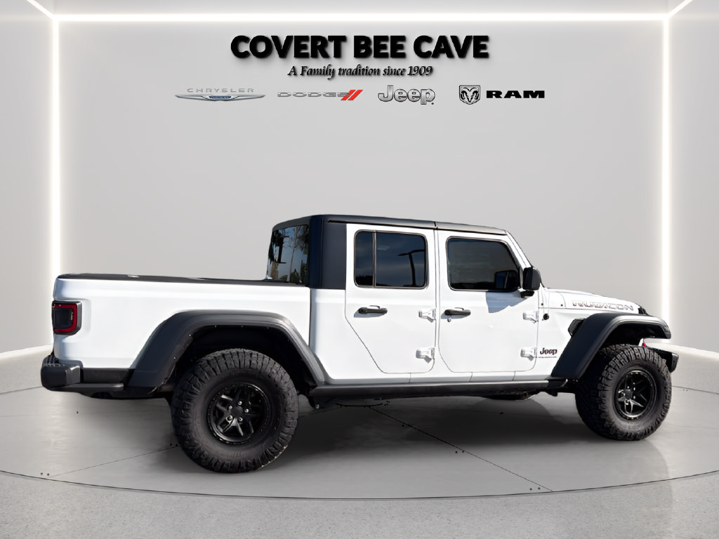 Used 2023 Jeep Gladiator Rubicon w/ Cold Weather Group AWD/4WD image 10