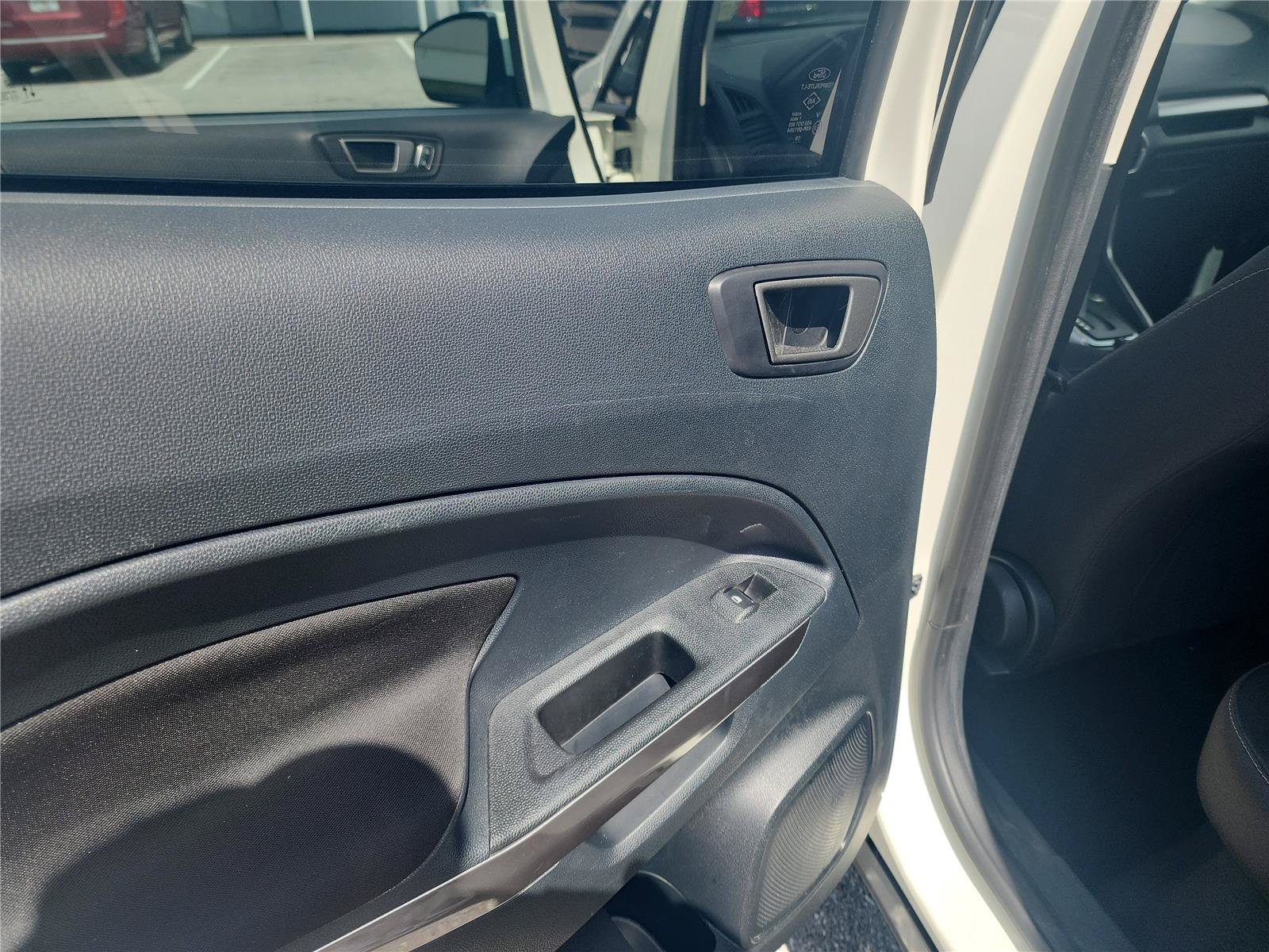 Used 2021 Ford EcoSport SE w/ SE Convenience Package FWD image 16