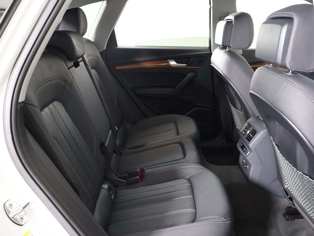 Used 2023 Audi Q5 2.0T Premium Plus w/ Premium Plus Package AWD/4WD image 38