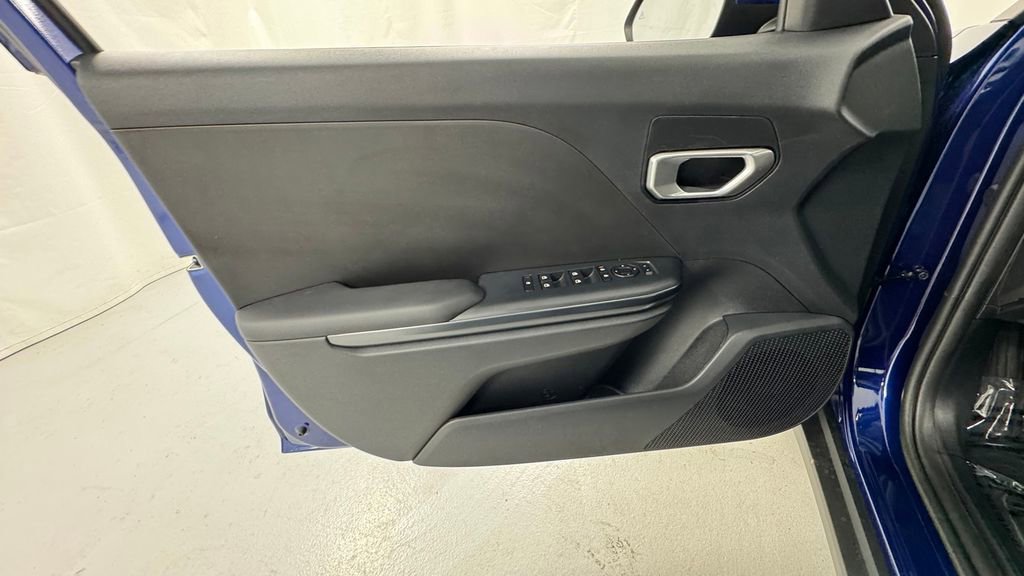 New 2026 Kia K4 FWD image 16