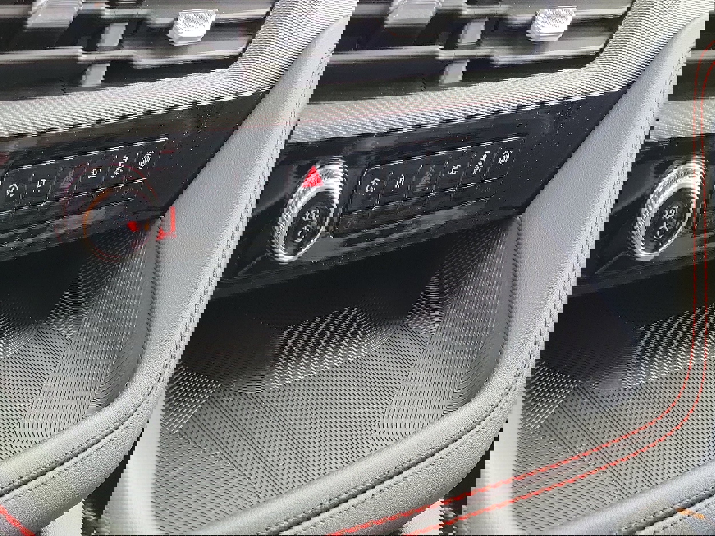 New 2026 Ford Explorer ST-Line w/ ST-Line Street Pack image 30