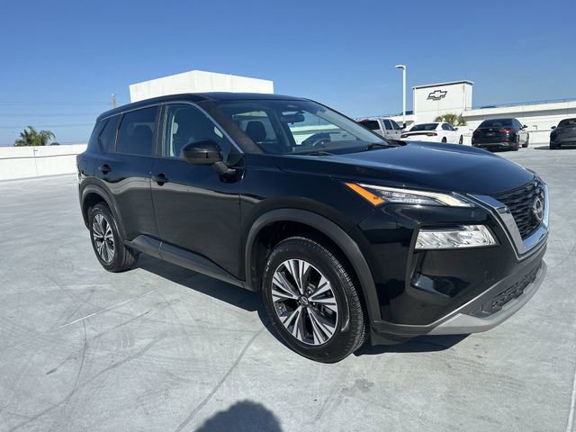 Used 2023 Nissan Rogue SV image 32