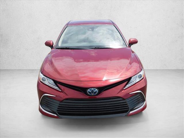 Used 2022 Toyota Camry XLE FWD image 3