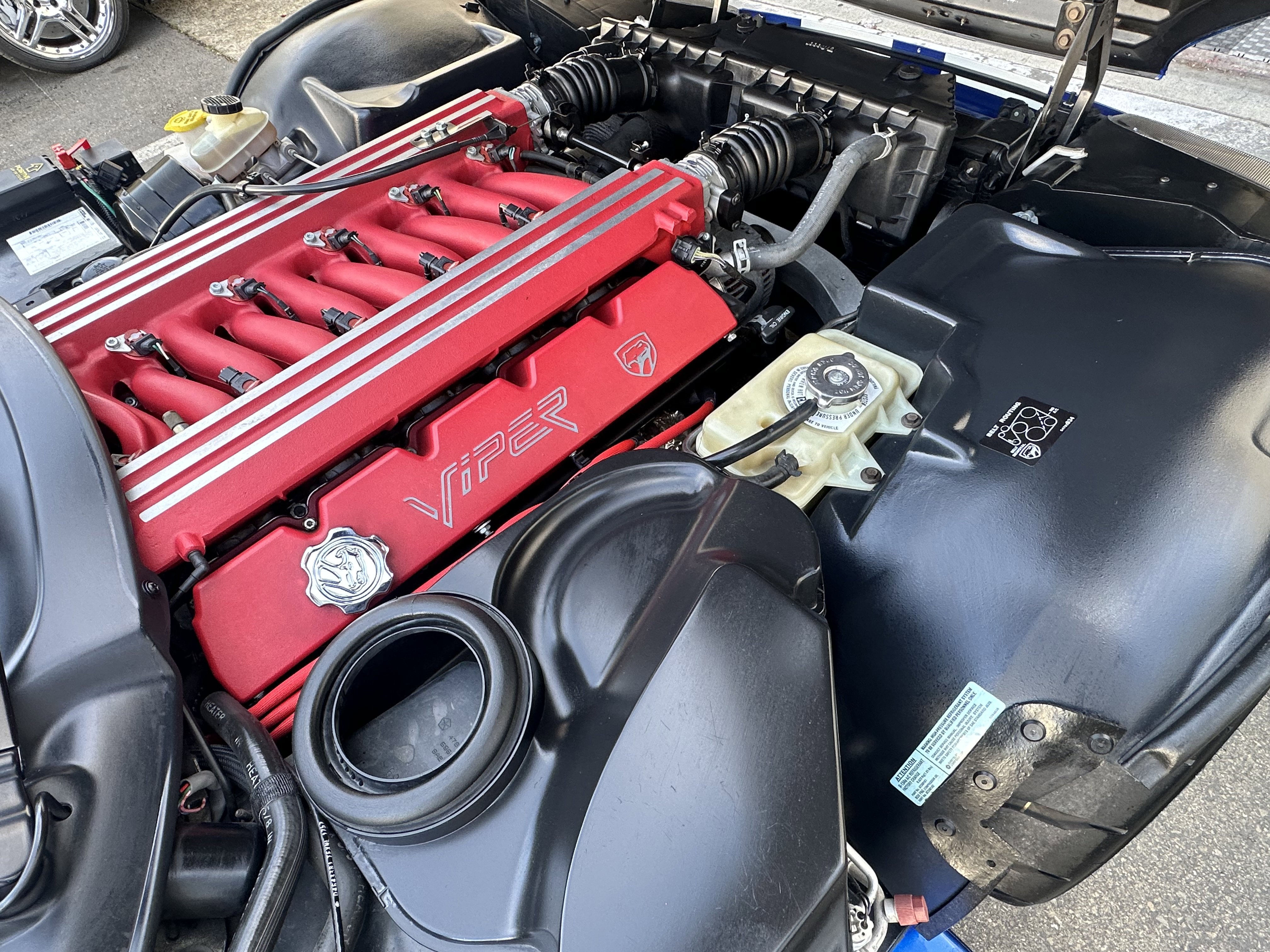 Used 1997 Dodge Viper GTS image 34