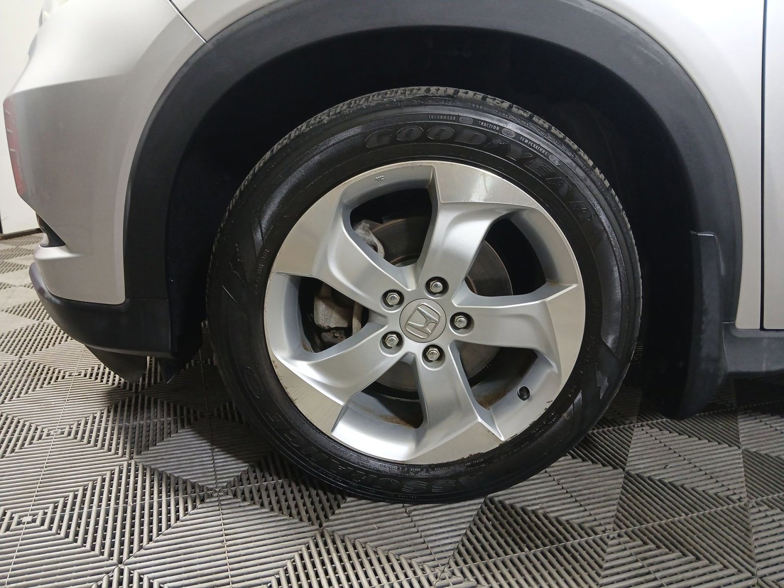 Used 2016 Honda HR-V EX image 12