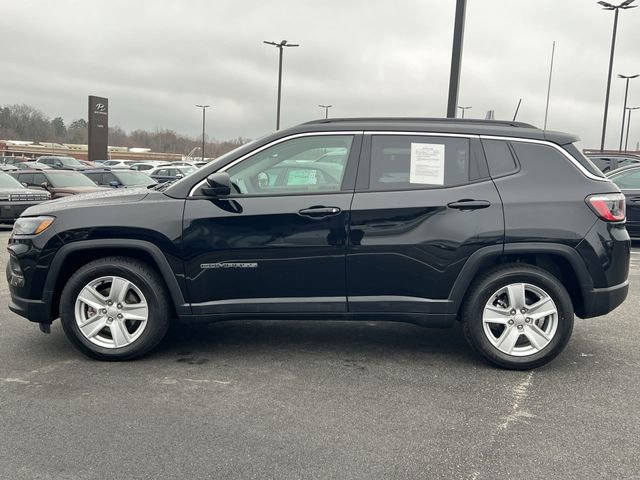 Used 2022 Jeep Compass Latitude w/ Sun and Sound Group image 24