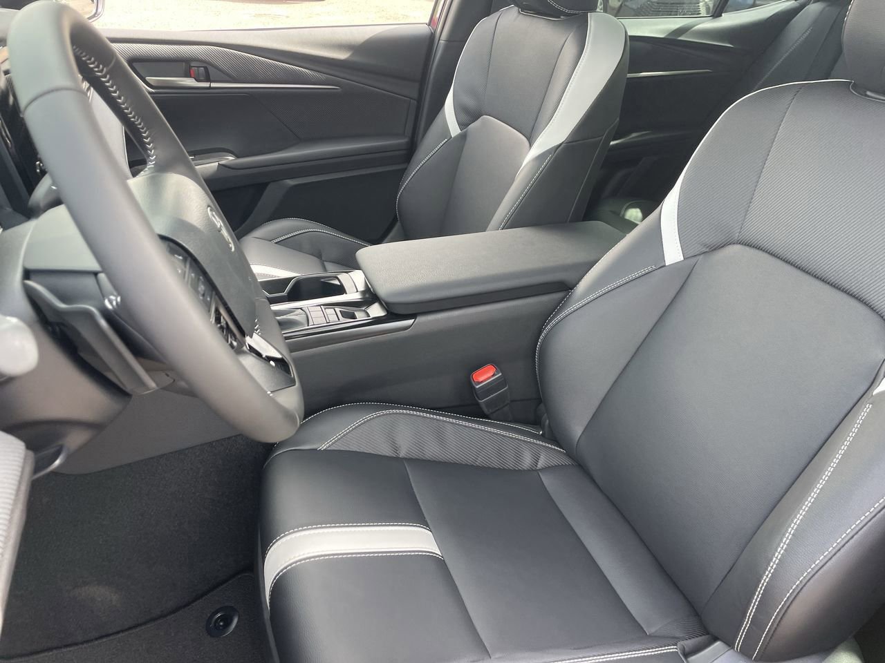 New 2026 Toyota Camry SE FWD image 18