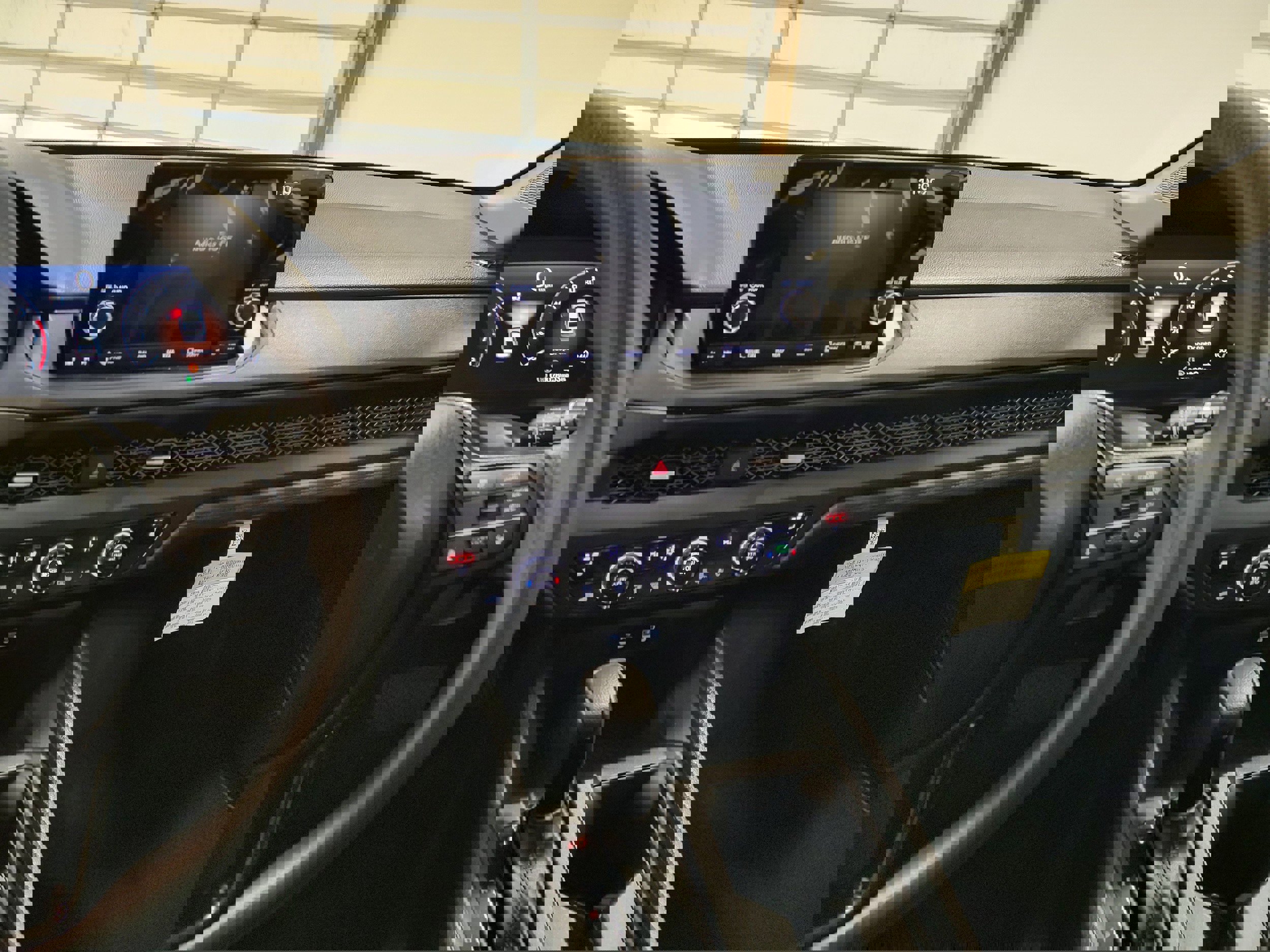 Used 2025 Honda Accord SE image 6