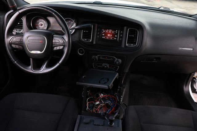 Used 2016 Dodge Charger Police image 2