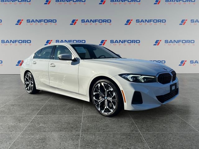 Used 2025 BMW 330i Sedan w/ Premium Package image 7