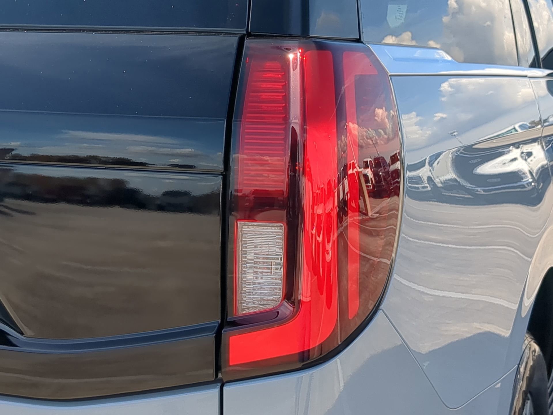 New 2025 Ford Expedition Active image 40