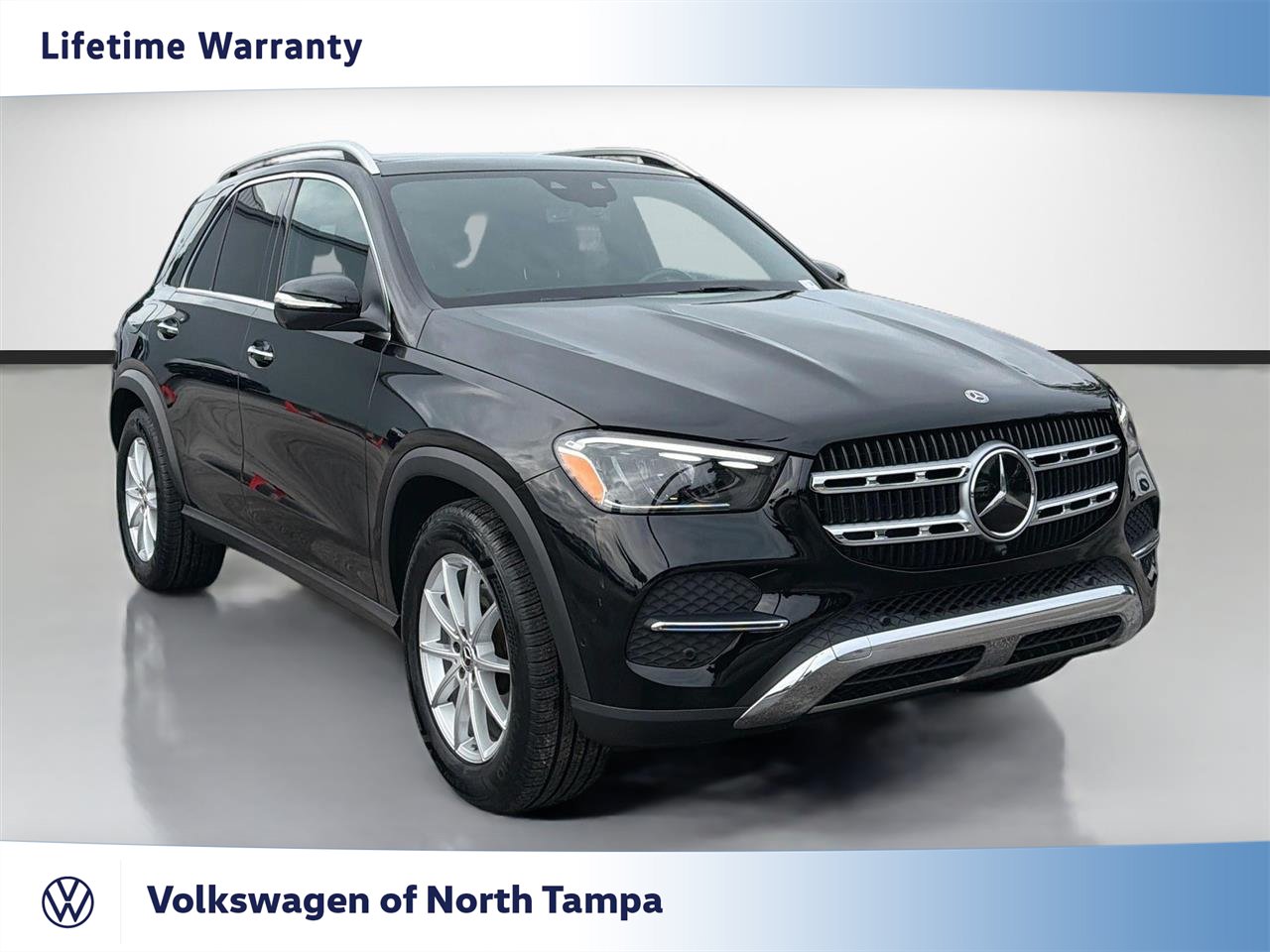 Used 2025 Mercedes-Benz GLE 350 4MATIC w/ Driver Assistance Package image 1