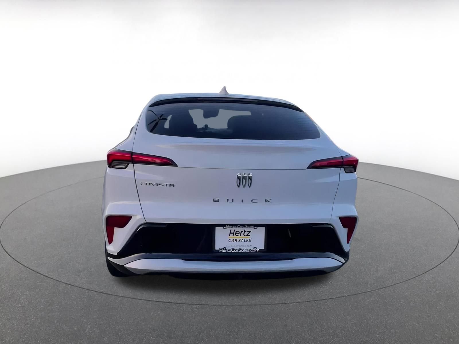 Used 2025 Buick Envista Sport Touring image 12