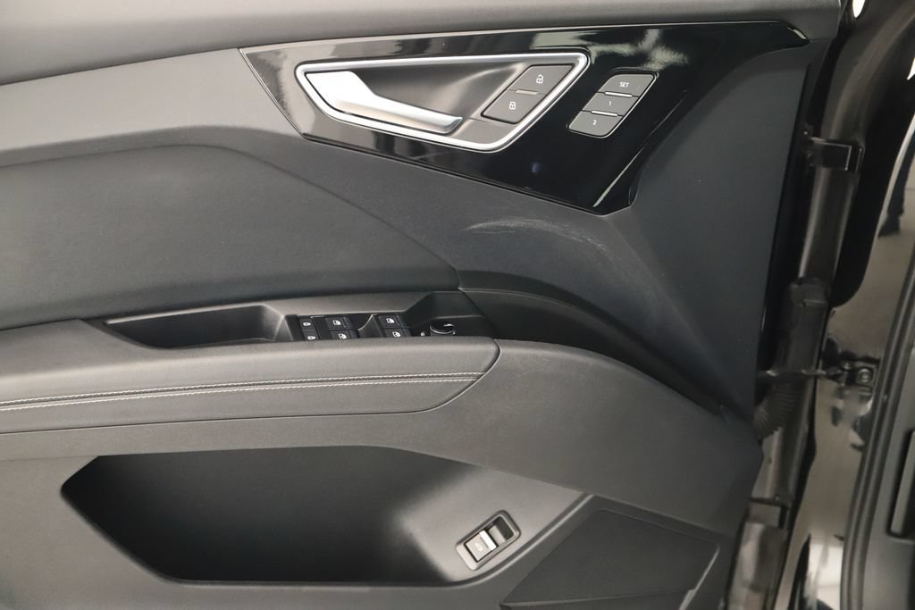 Certified 2023 Audi Q4 e-tron Premium Plus w/ Premium Plus RWD image 20