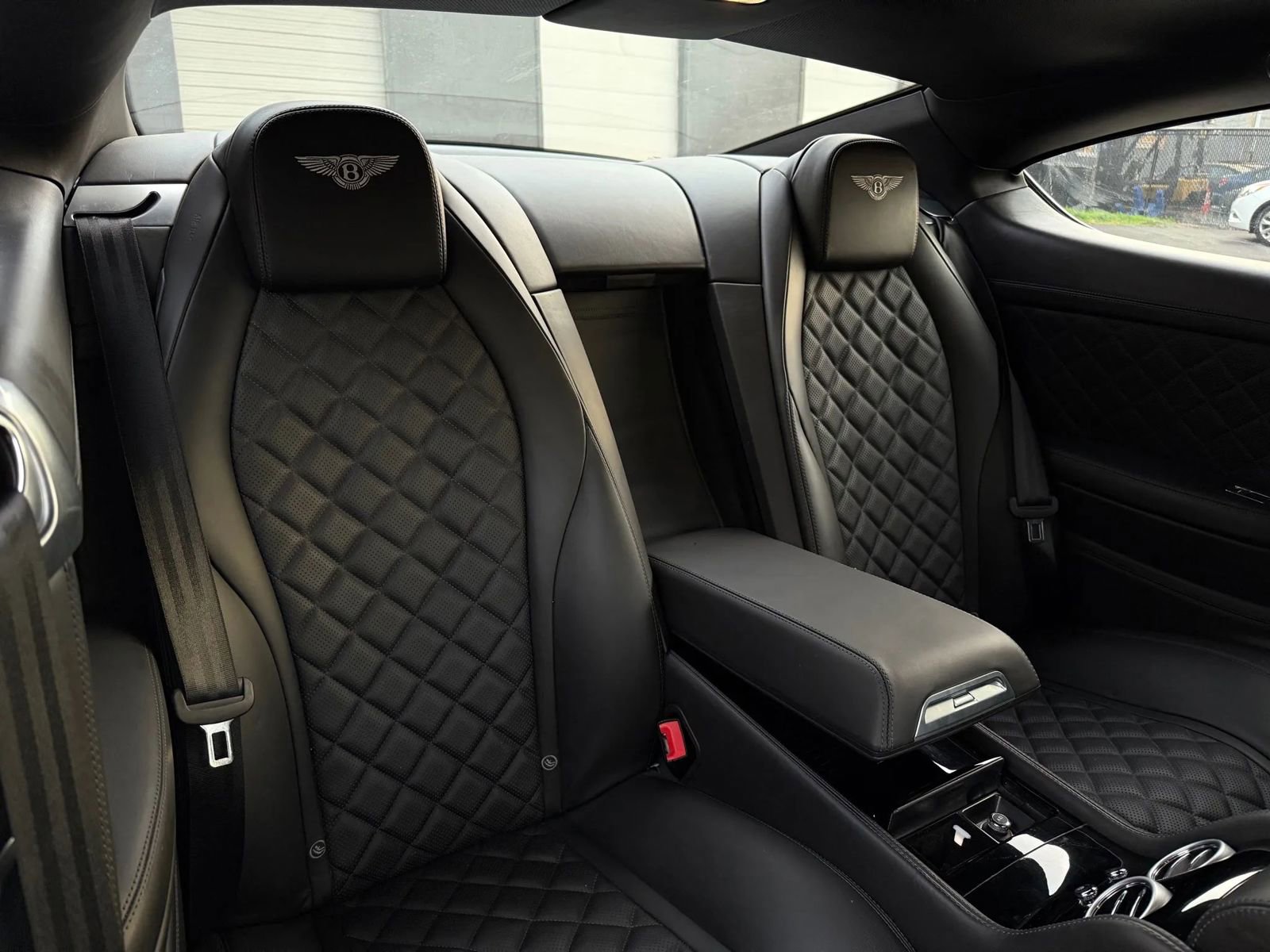 Used 2017 Bentley Continental GT image 16