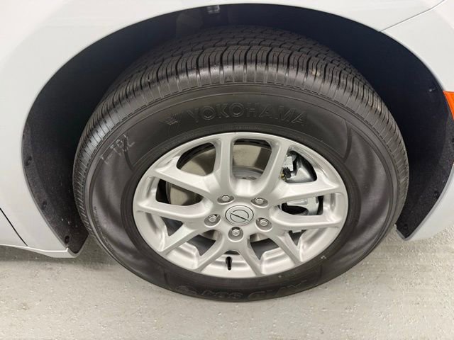 New 2026 Chrysler Voyager LX image 4