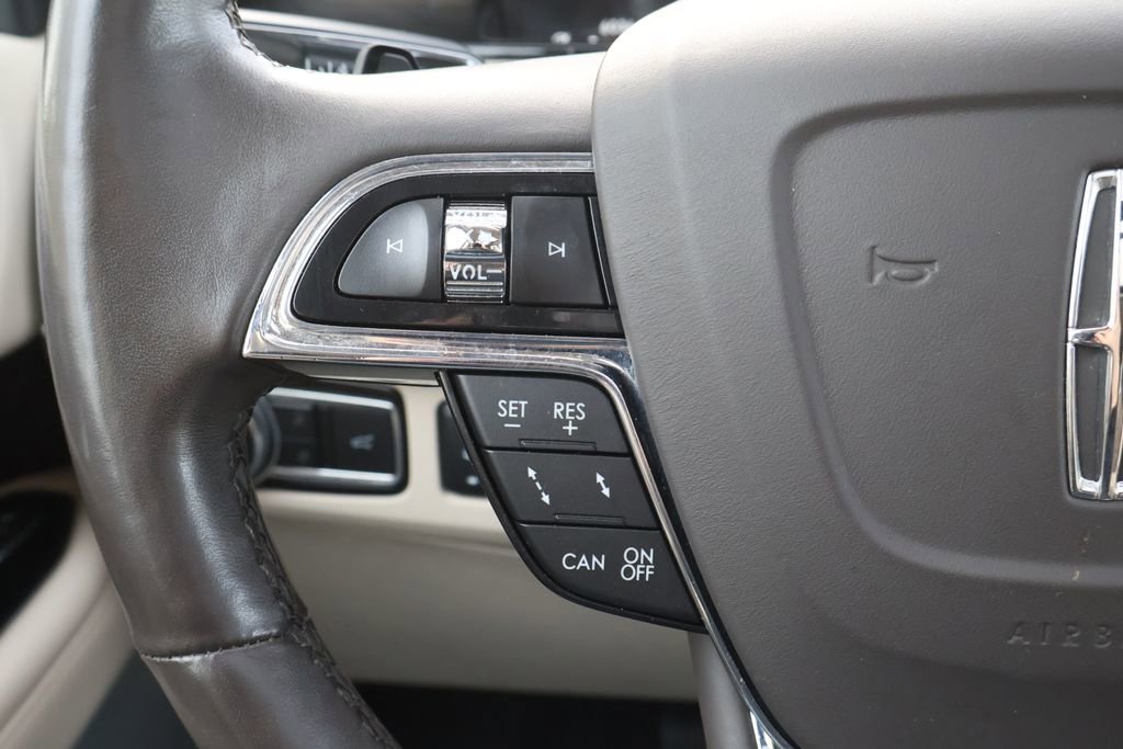 Used 2021 Lincoln Navigator L Reserve w/ Luxury Package image 34