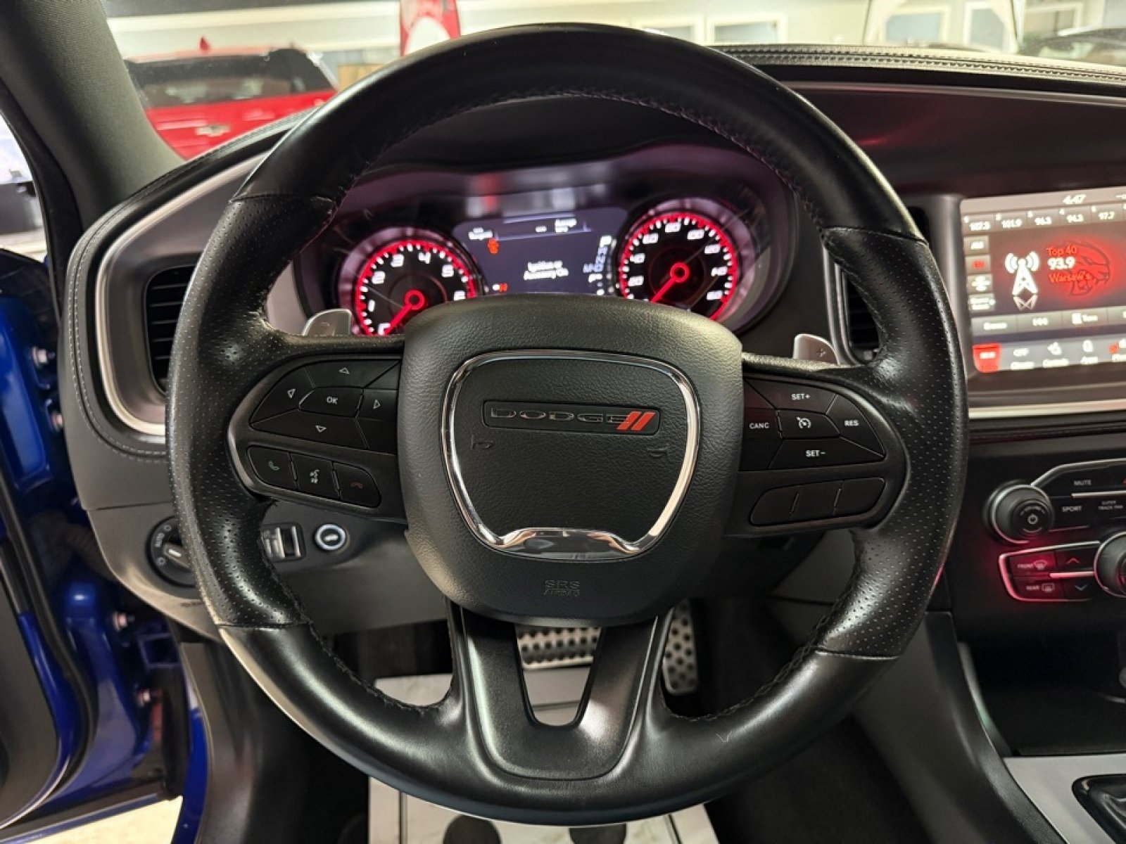 Used 2022 Dodge Charger R/T w/ Plus Group image 30