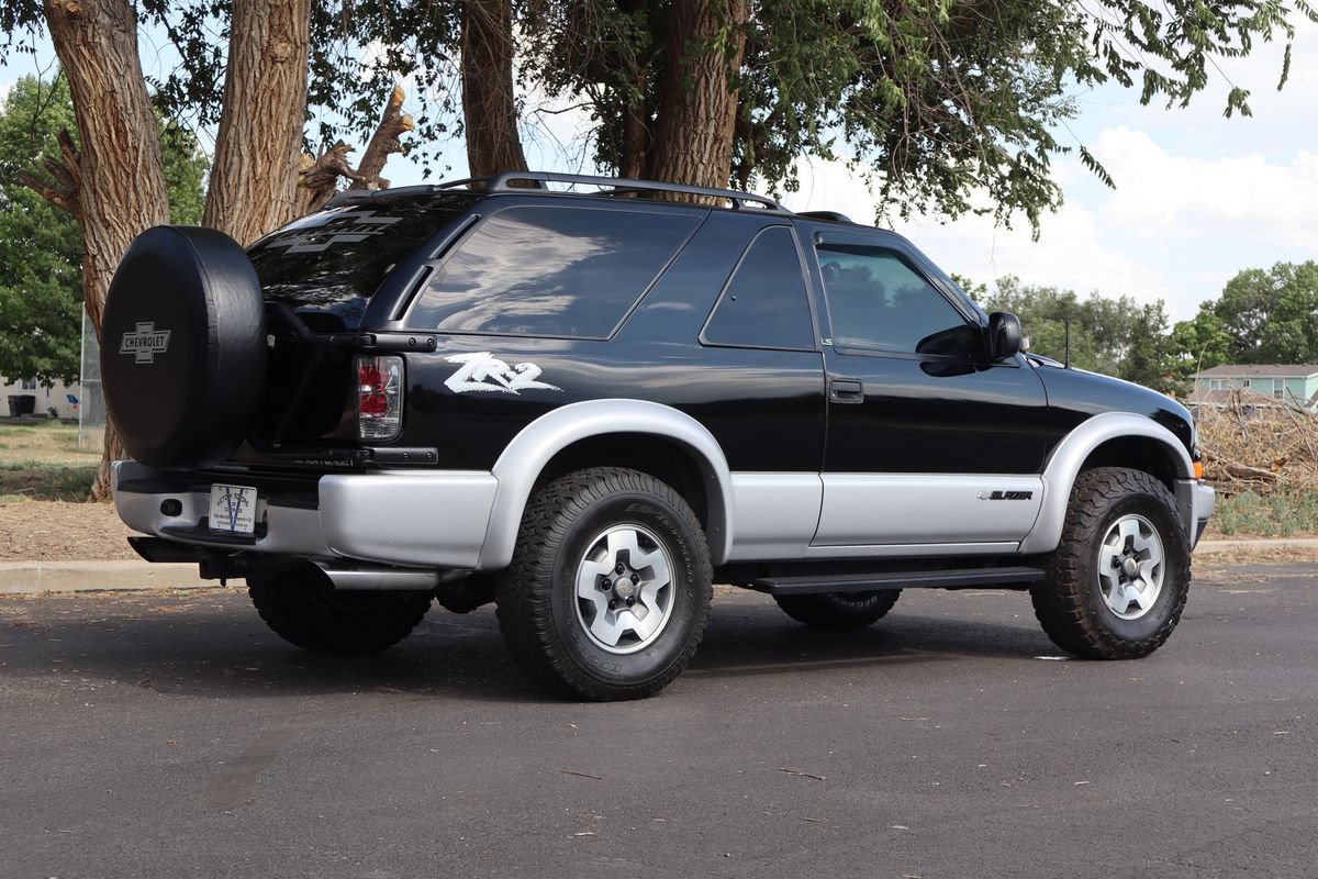 Used 2002 Chevrolet Blazer LS w/ Preferred Equipment Group AWD/4WD image 5