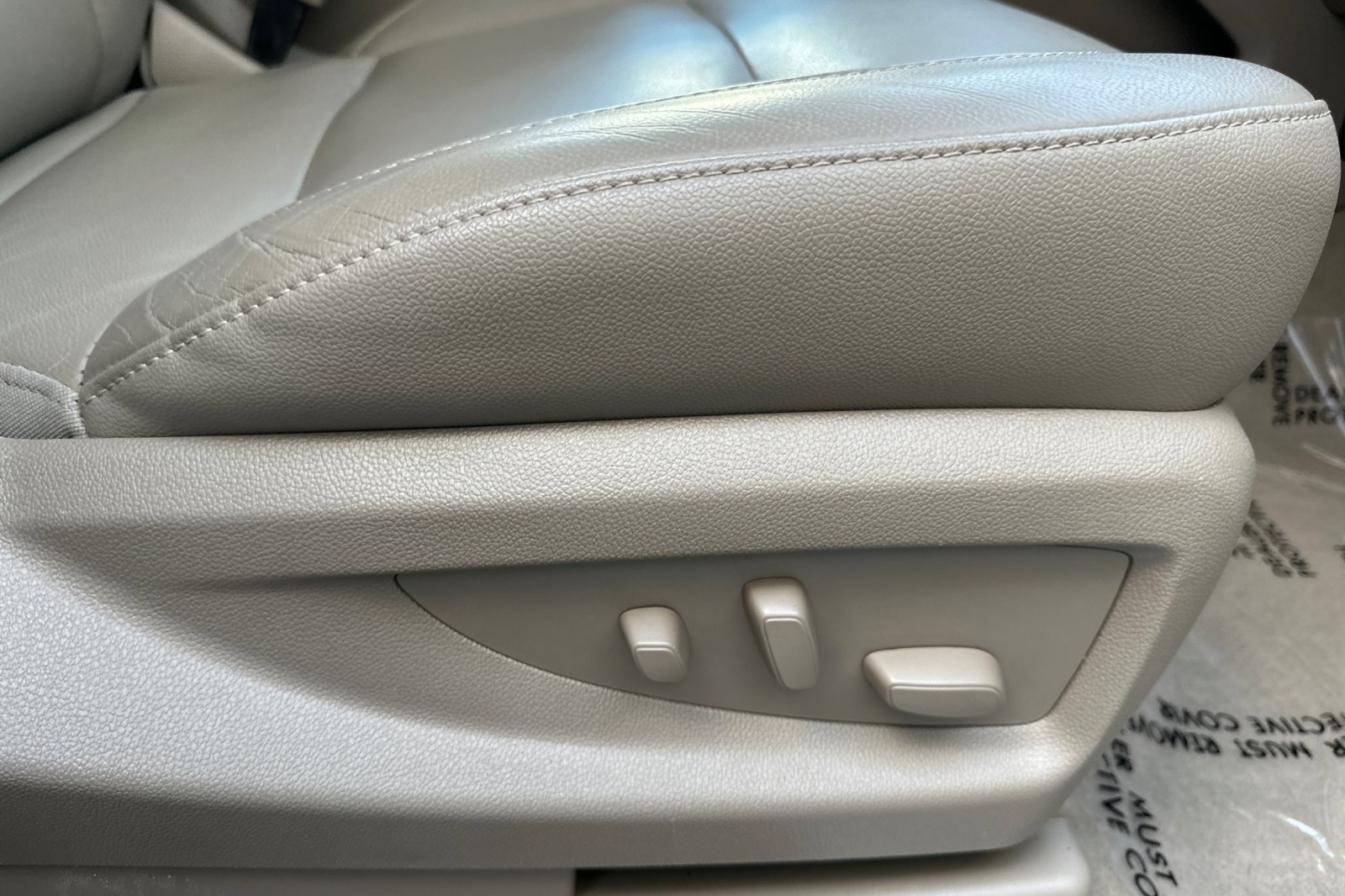 Used 2020 GMC Yukon XL SLT w/ Value Plus Edition image 24