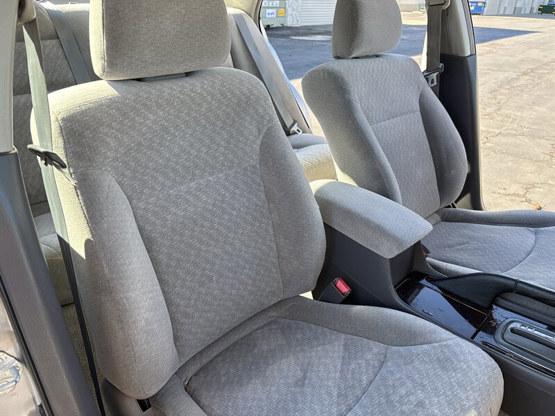 Used 2001 Honda Accord VP image 33