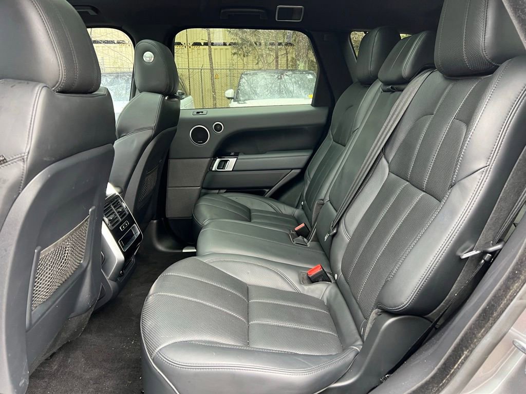 Used 2014 Land Rover Range Rover Sport HSE image 11