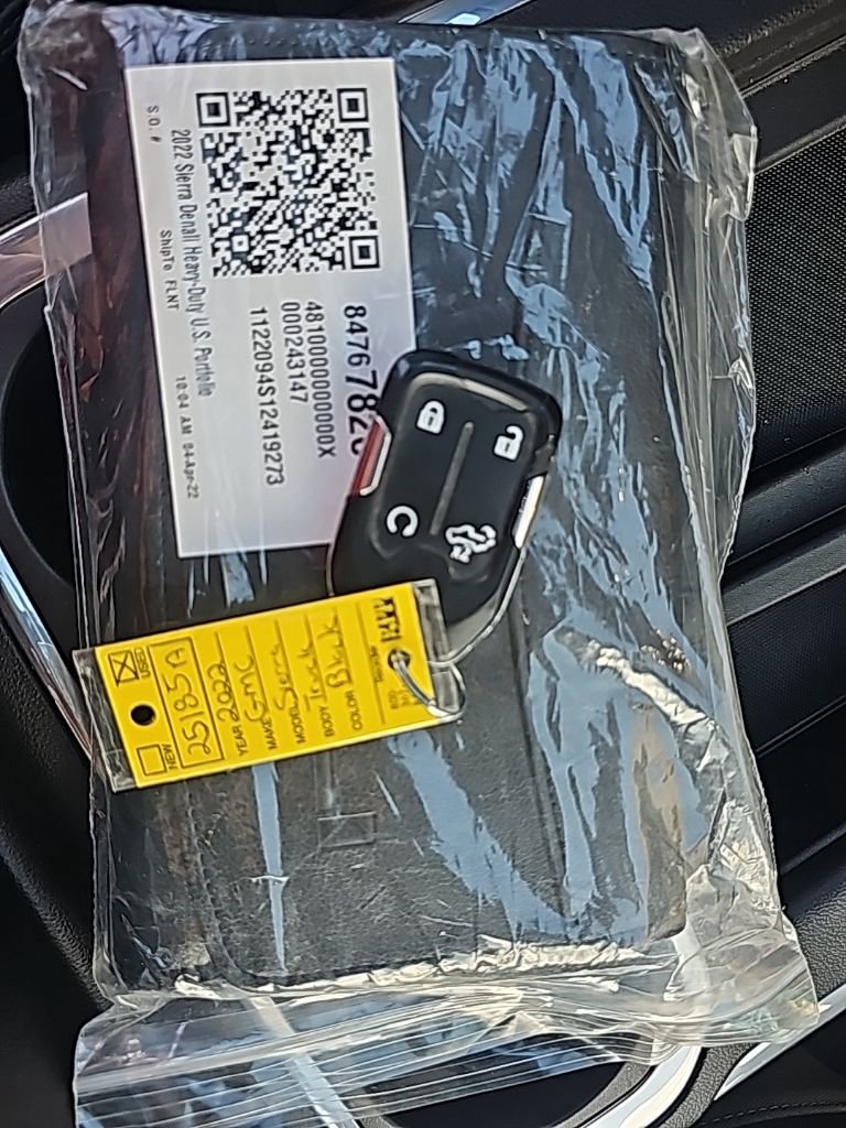 Used 2022 GMC Sierra 2500 Denali w/ Denali Ultimate Package image 25