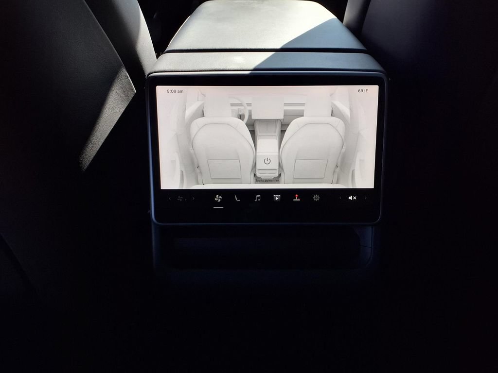 Used 2024 Tesla Model 3 Long Range AWD/4WD image 14