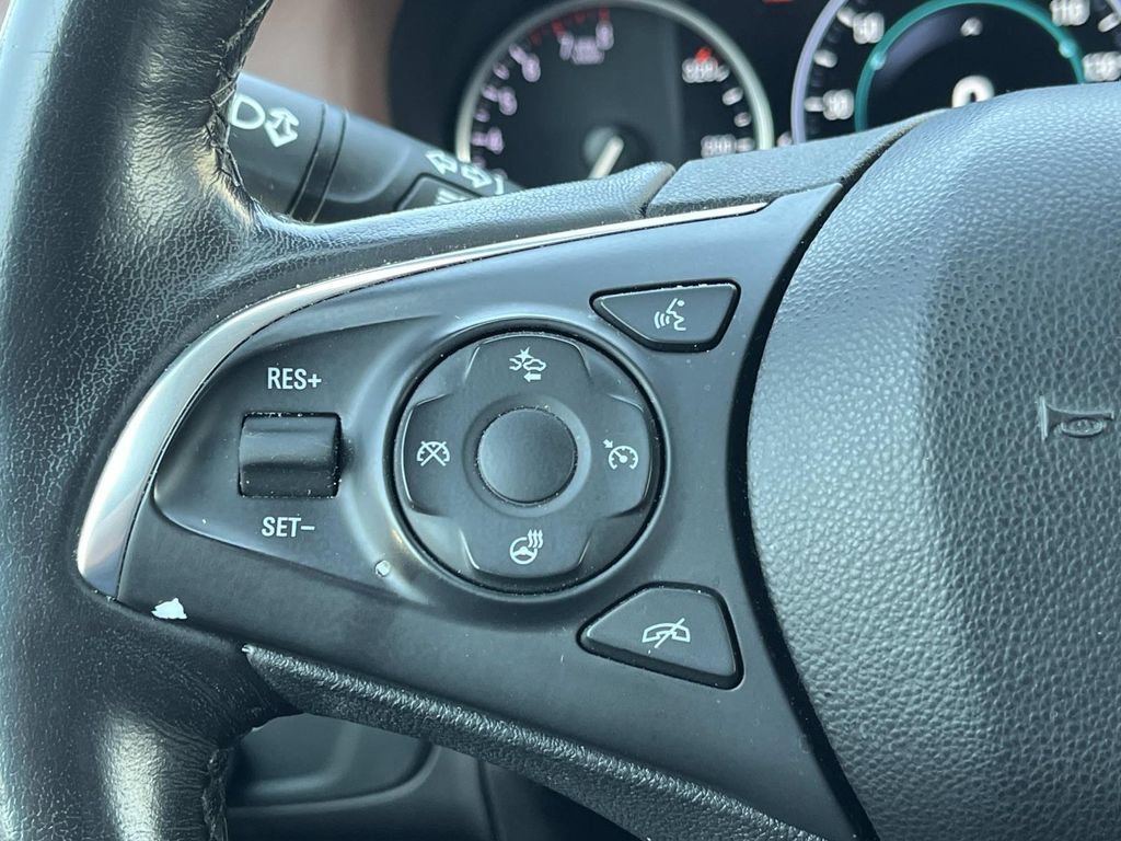 Used 2019 Buick Enclave Avenir w/ Avenir Technology Package image 31