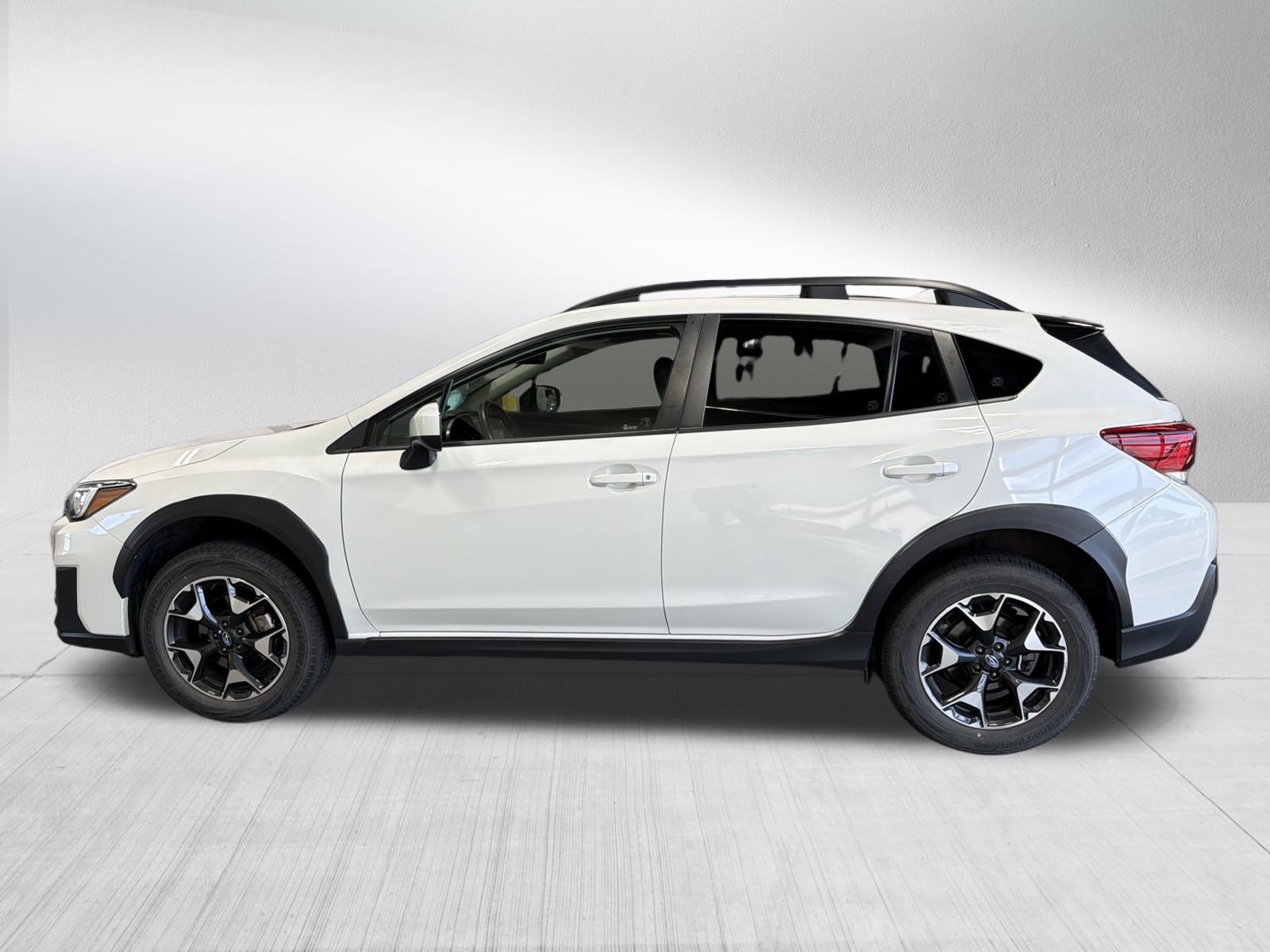 Used 2020 Subaru Crosstrek 2.0i Premium w/ Moonroof Package 2 AWD/4WD image 4