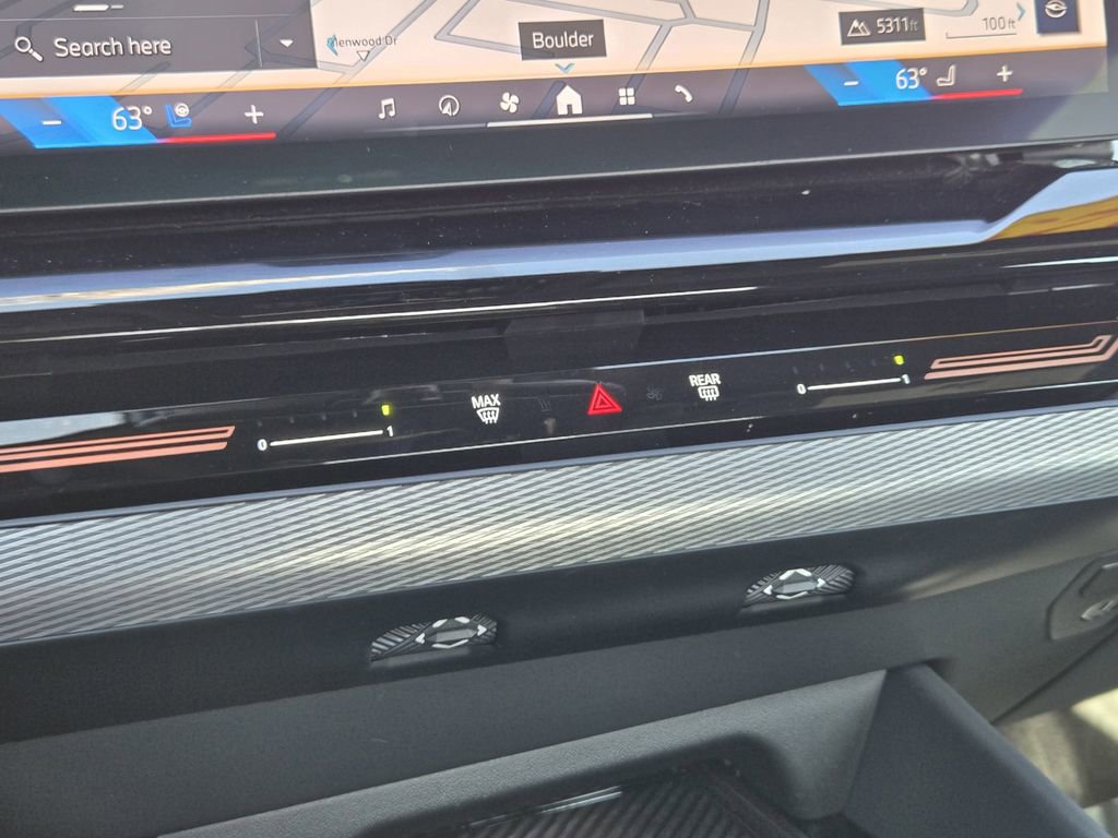 Certified 2025 BMW 530i xDrive w/ M Sport Package image 22