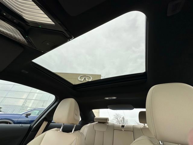 Used 2025 BMW M240i Coupe image 28