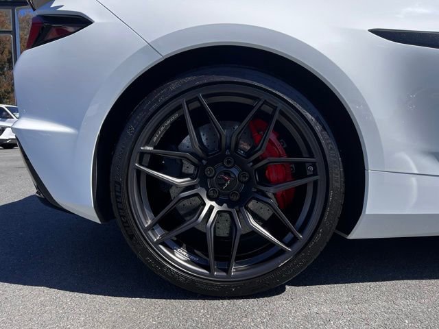 Used 2024 Chevrolet Corvette Z06 w/ Z07 Performance Package image 6
