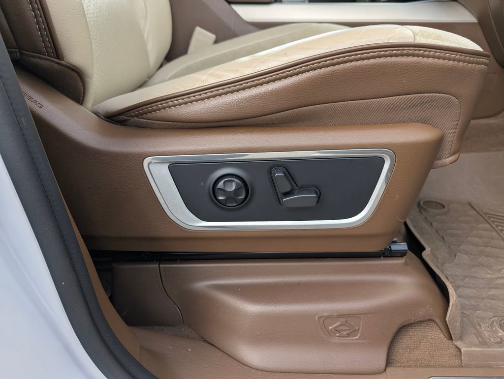 Used 2021 RAM 1500 Laramie image 40