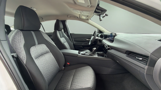 New 2027 Nissan Sentra SV w/ SV Convenience Package FWD image 12