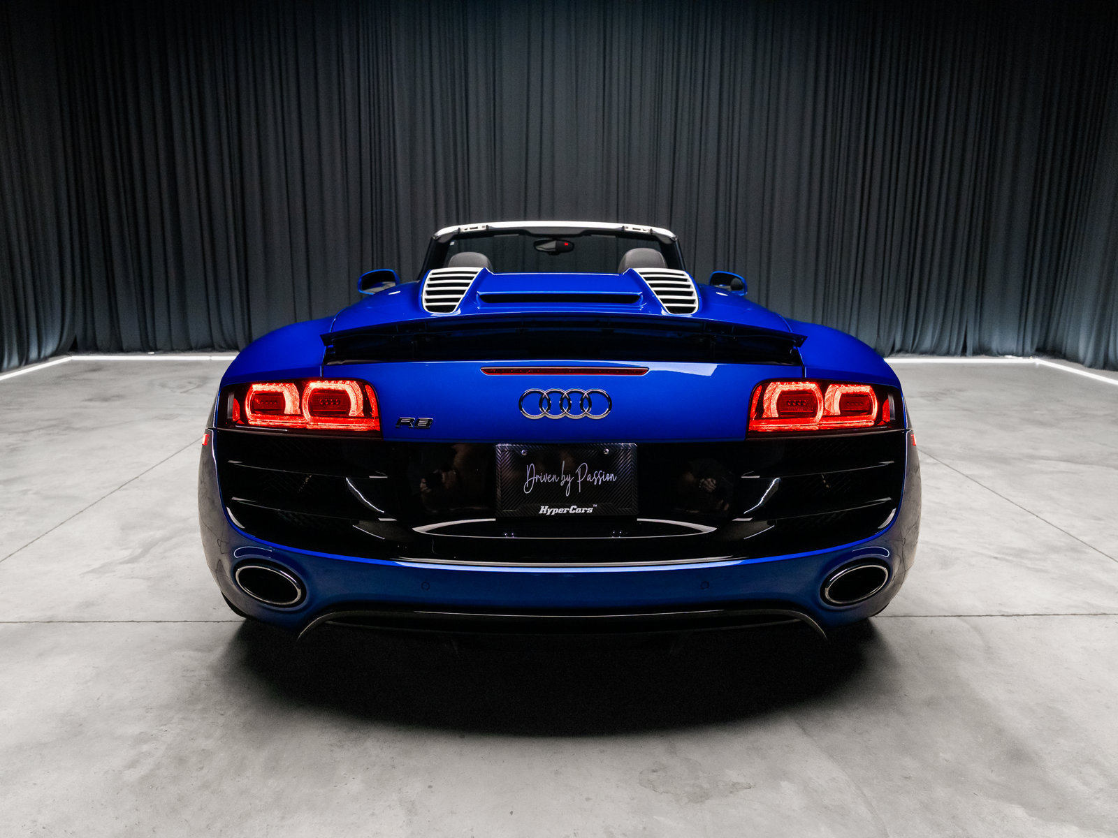 Used 2012 Audi R8 V10 AWD/4WD image 13