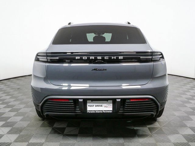 New 2026 Porsche Macan Electric image 30